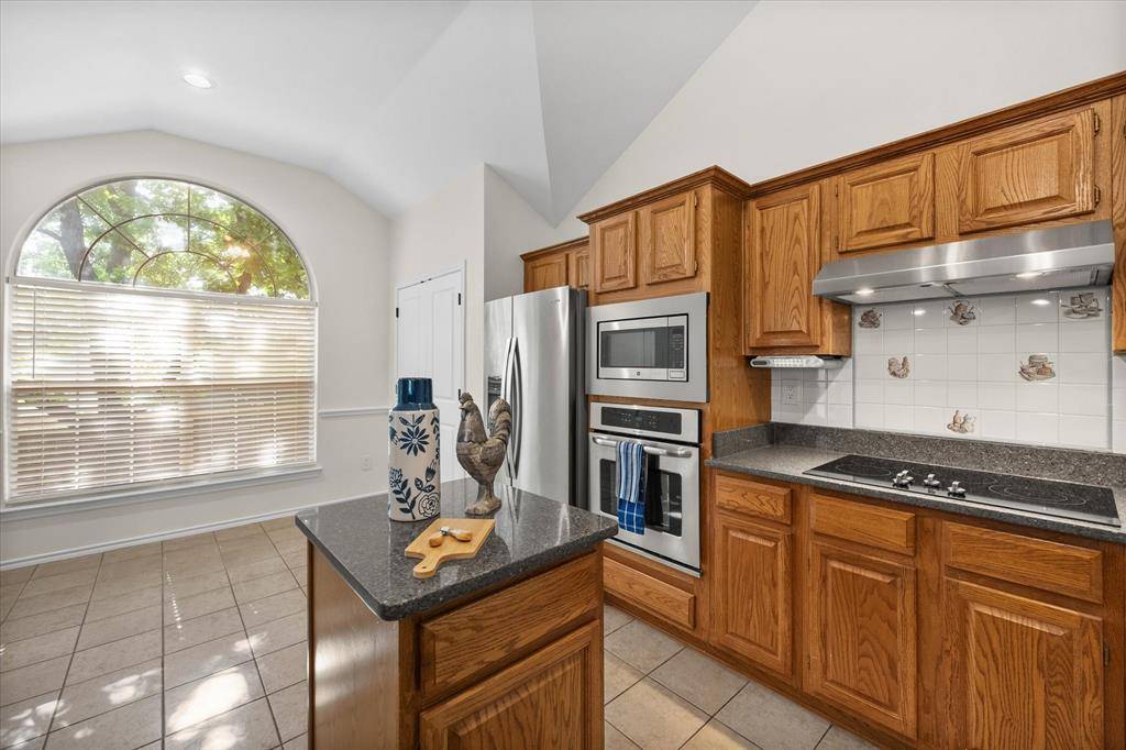 Fort Worth, TX 76112,1459 Arbor Ridge Drive