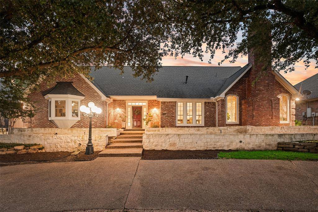2406 Club Creek Boulevard, Garland, TX 75043