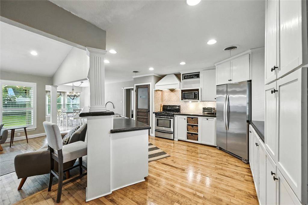 Grapevine, TX 76051,2305 Tanglewood Drive