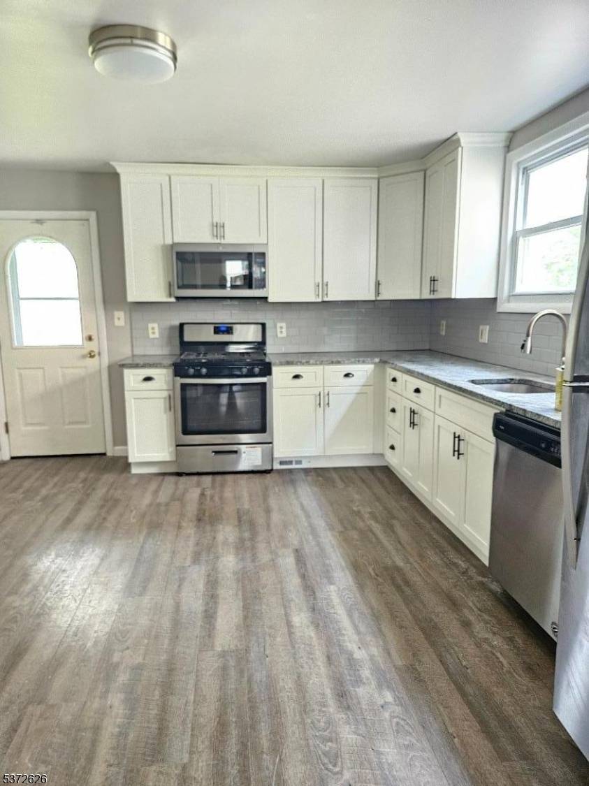 Raritan Boro, NJ 08869,3 Thompson St Unit B