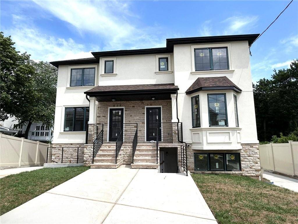 25 Marie ST, Staten  Island, NY 10305