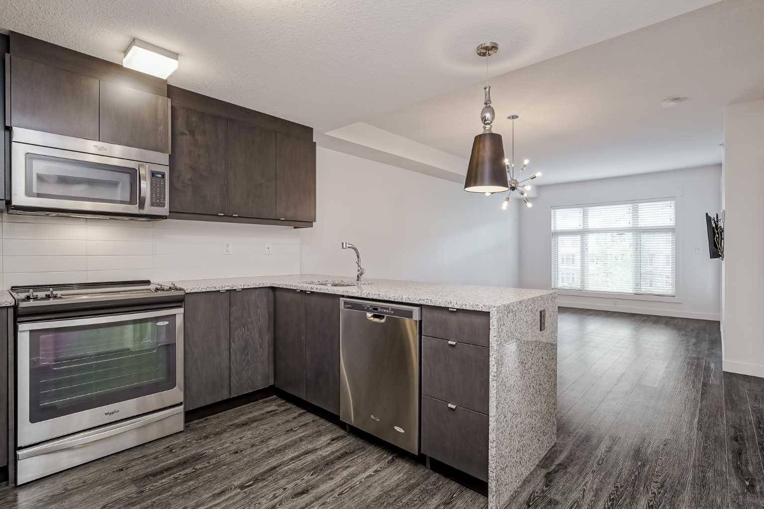 45 Aspenmont HTS Southwest #304, Calgary, AB T3H 0E5