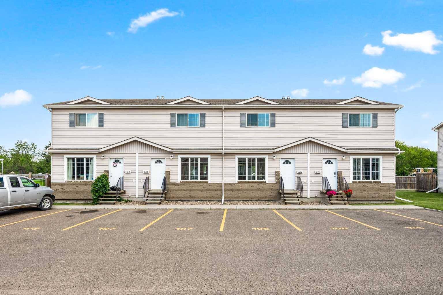 4701 47 AVE #106, Lloydminster, SK S9V 0T9