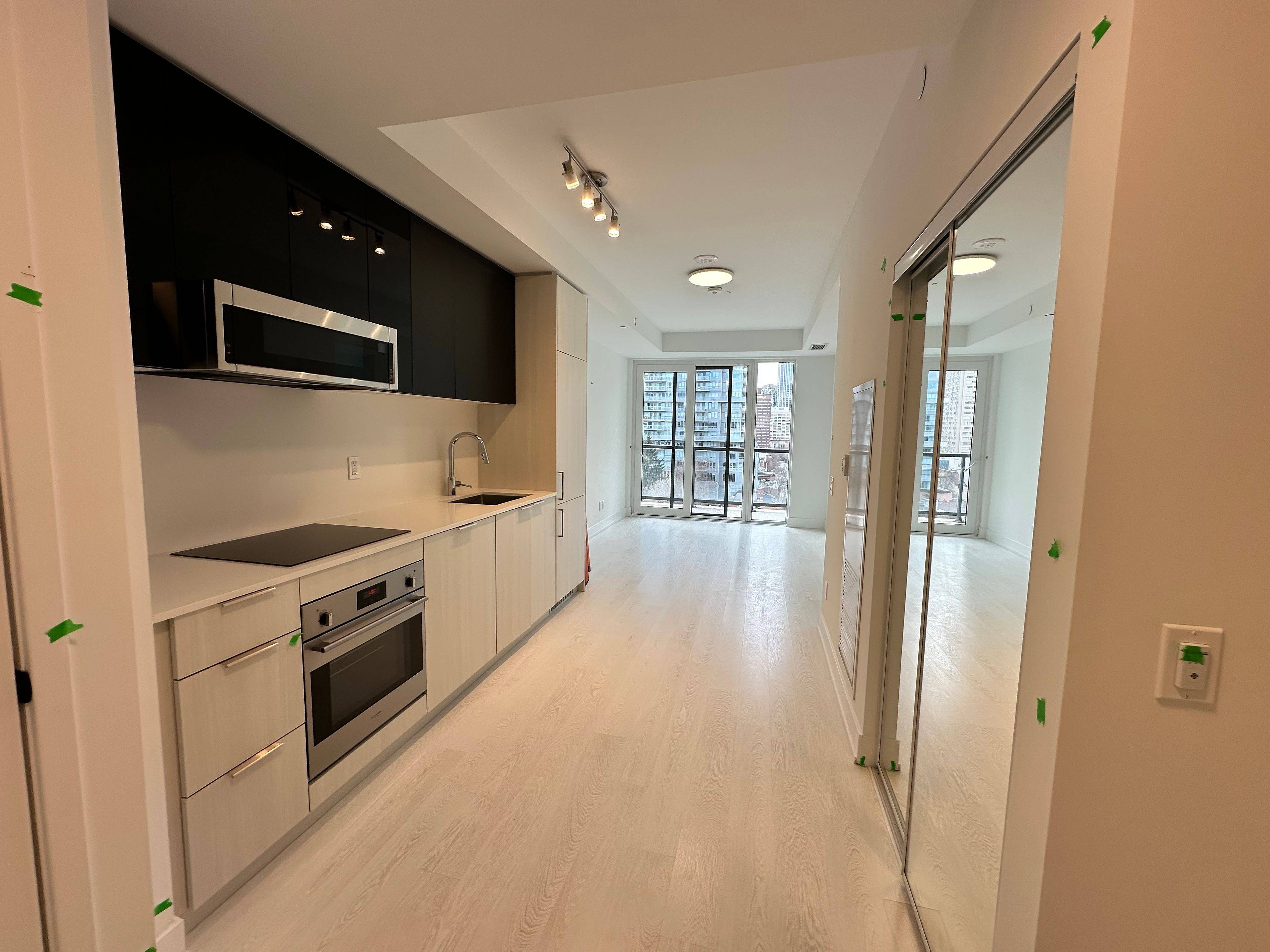 Toronto C08, ON M5B 0E3,308 Jarvis ST #918