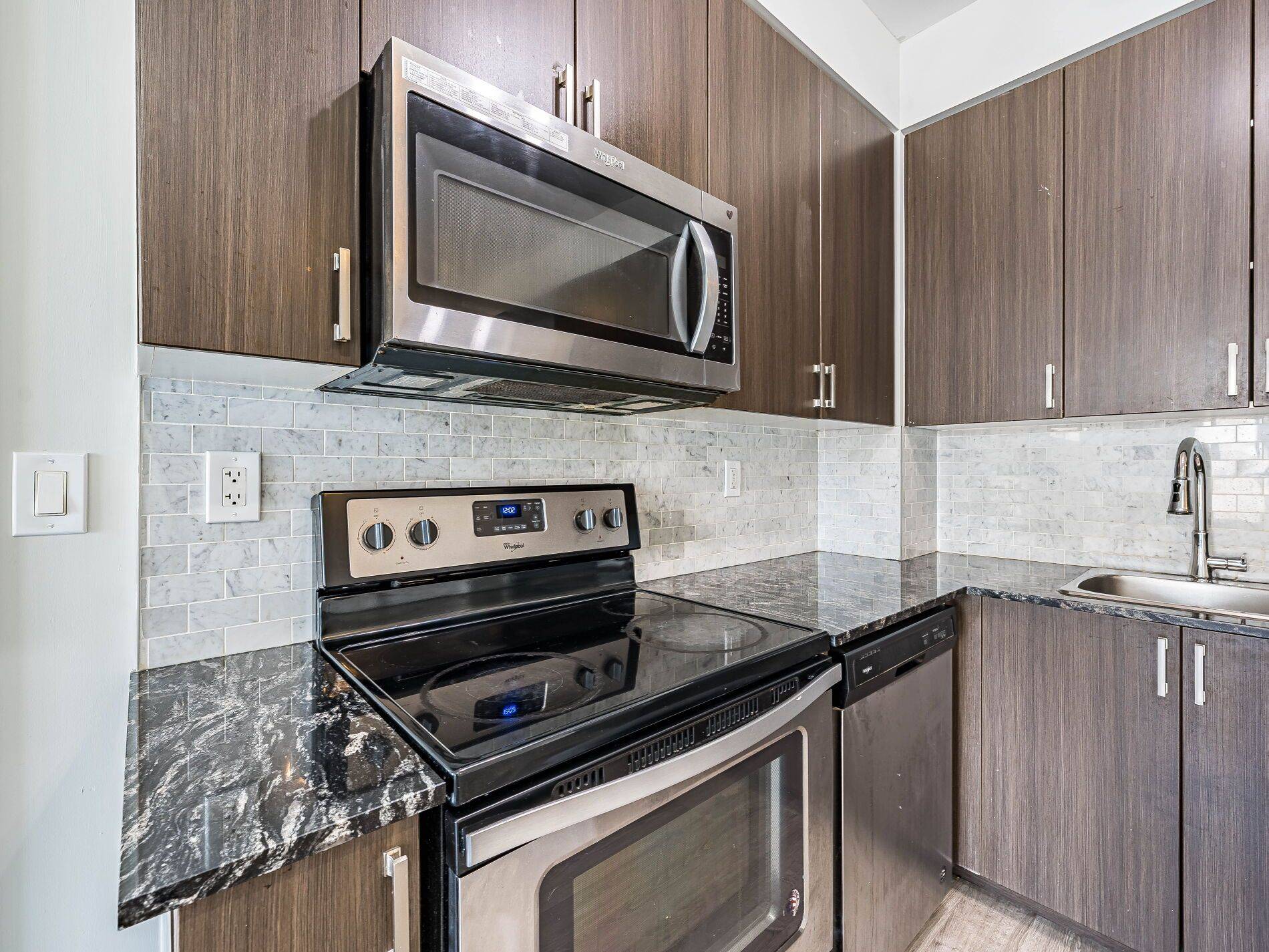 Toronto E06, ON M1N 0B4,22 East Haven DR #306