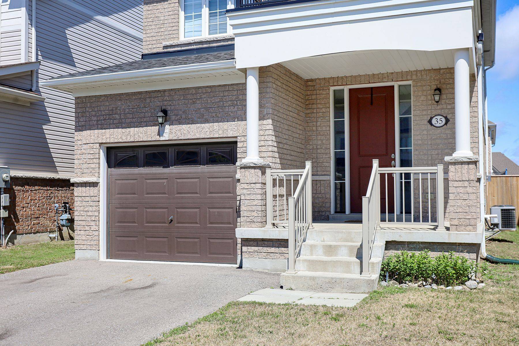 Clarington, ON L1C 7C9,35 Thomas Bird ST
