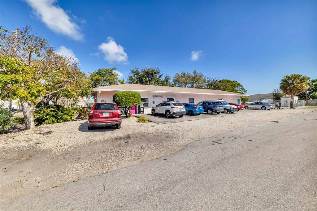 Wilton Manors, FL 33305,2520 N Dixie Hwy