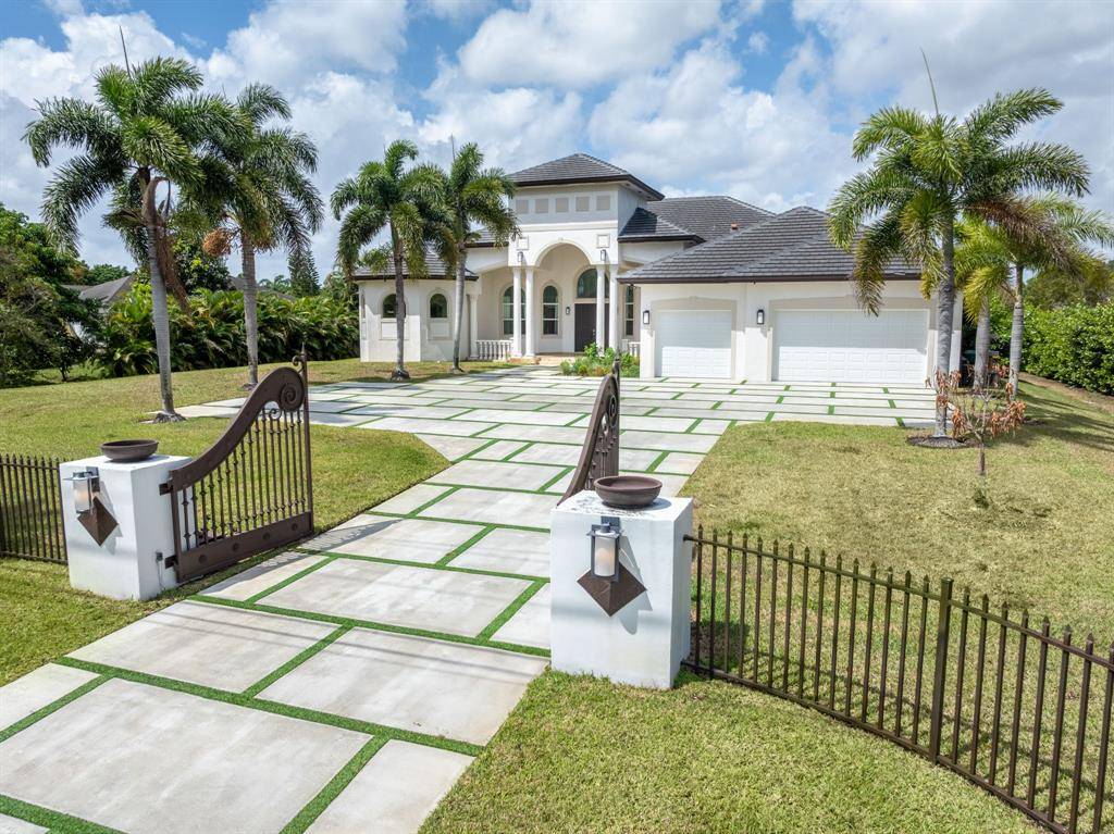 Southwest Ranches, FL 33332,5941 SW 185th Way