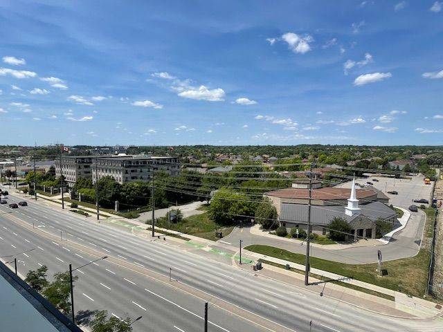 25 Water Walk DR #PH18, Markham, ON L6G 0G3