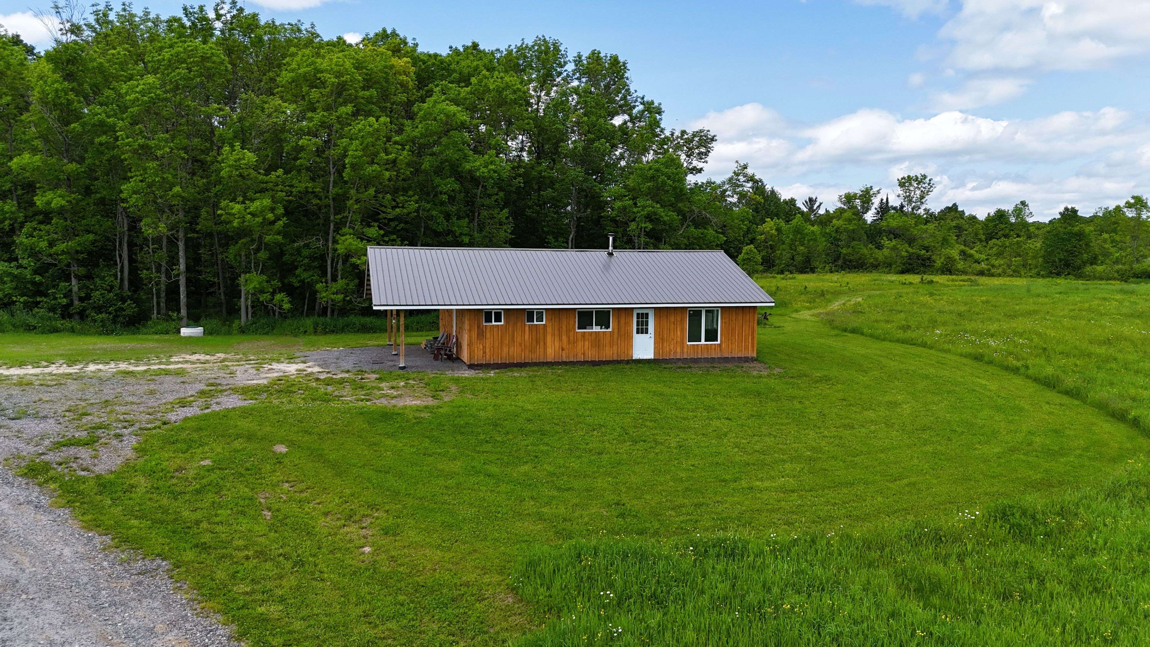 Parry Sound Remote Area, ON P0H 1A0,303 Clear Lake RD