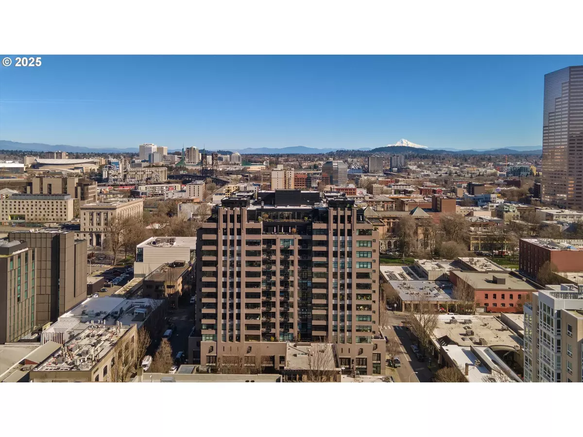 Portland, OR 97209,333 NW 9TH AVE #909