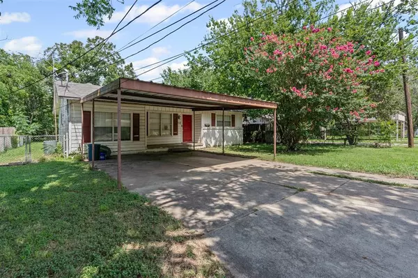 Cleburne, TX 76033,608 N Wood Street