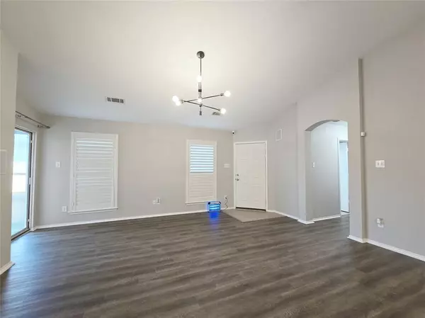 Fort Worth, TX 76131,6249 Geneva Lane