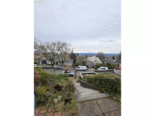 Portland, OR 97239,4219 SW CONDOR AVE