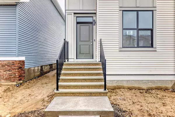Calgary, AB T3S 0N1,397 Hotchkiss DR