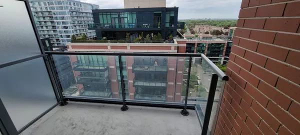 Toronto C06, ON M3H 0C8,31 Tippett RD #1117