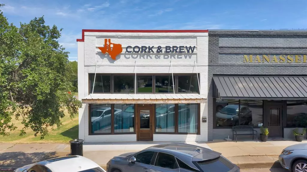 1136 Main Street, Commerce, TX 75428