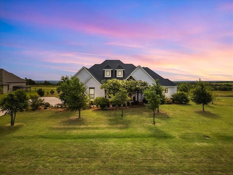 124 Stanford Lane, Springtown, TX 76082