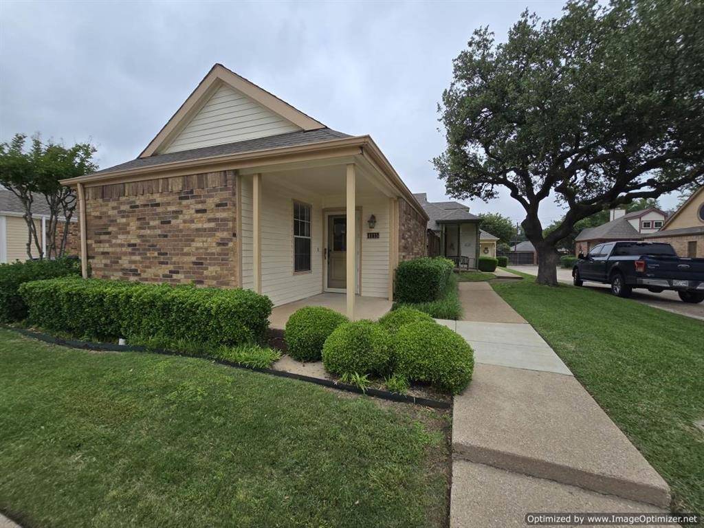4115 Hollow Oak Drive,  Dallas,  TX 75287