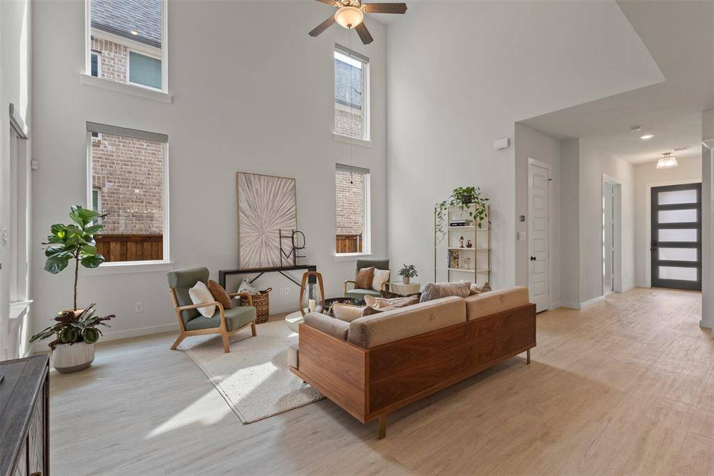 15656 Desert Broom Road, Frisco, TX 75035