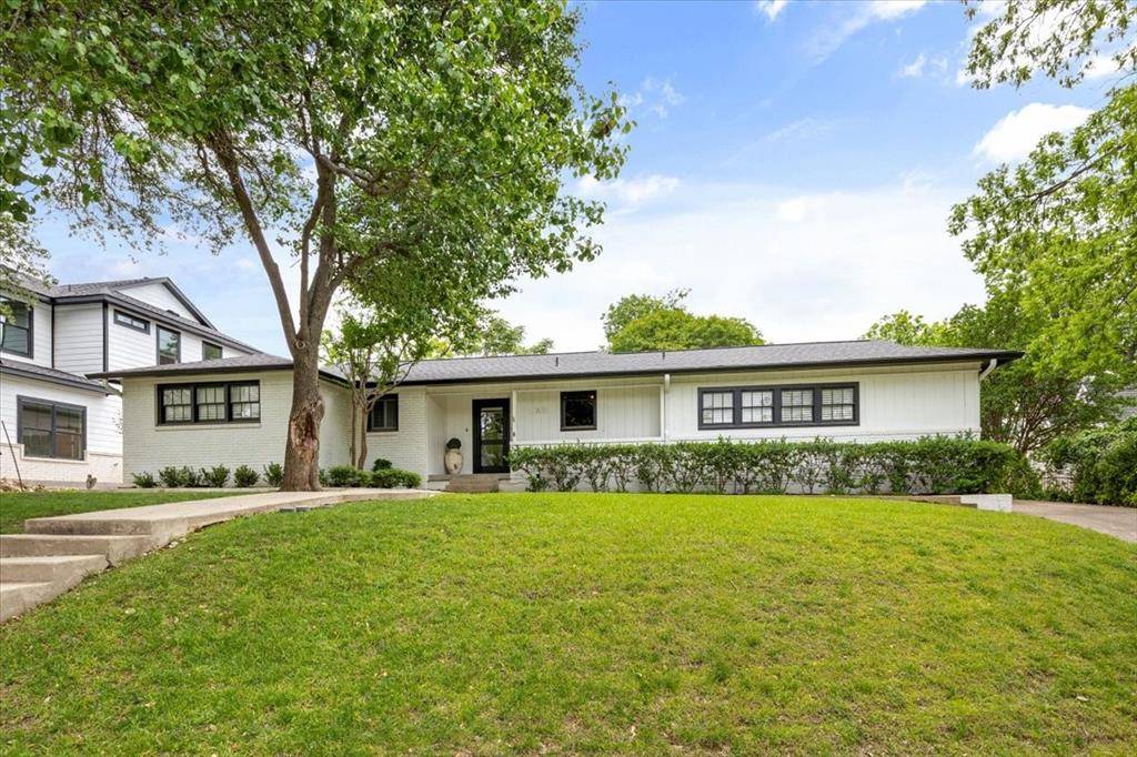 Fort Worth, TX 76109,3121 Benbrook Boulevard