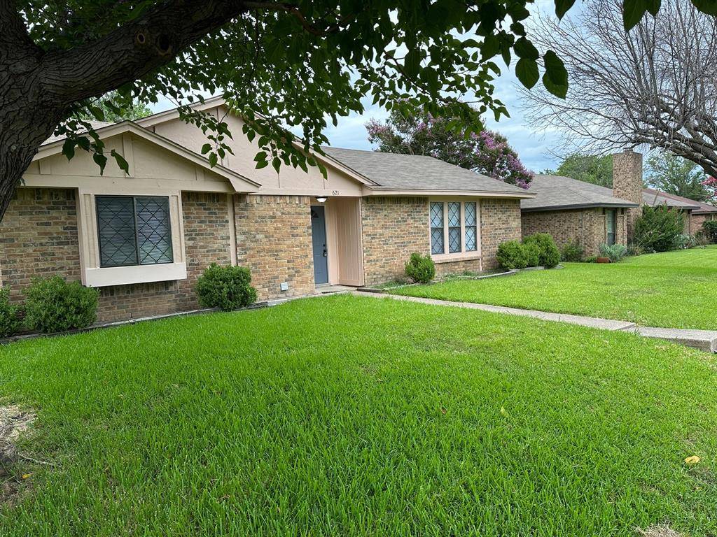Mesquite, TX 75150,621 Southwynd Street