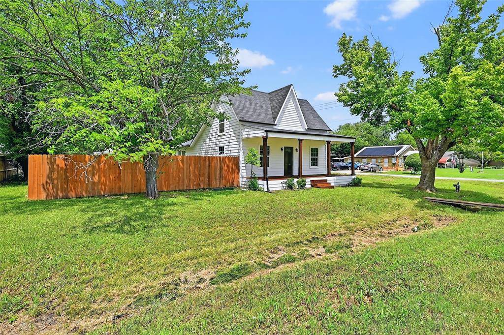 Howe, TX 75459,700 S Denny Street