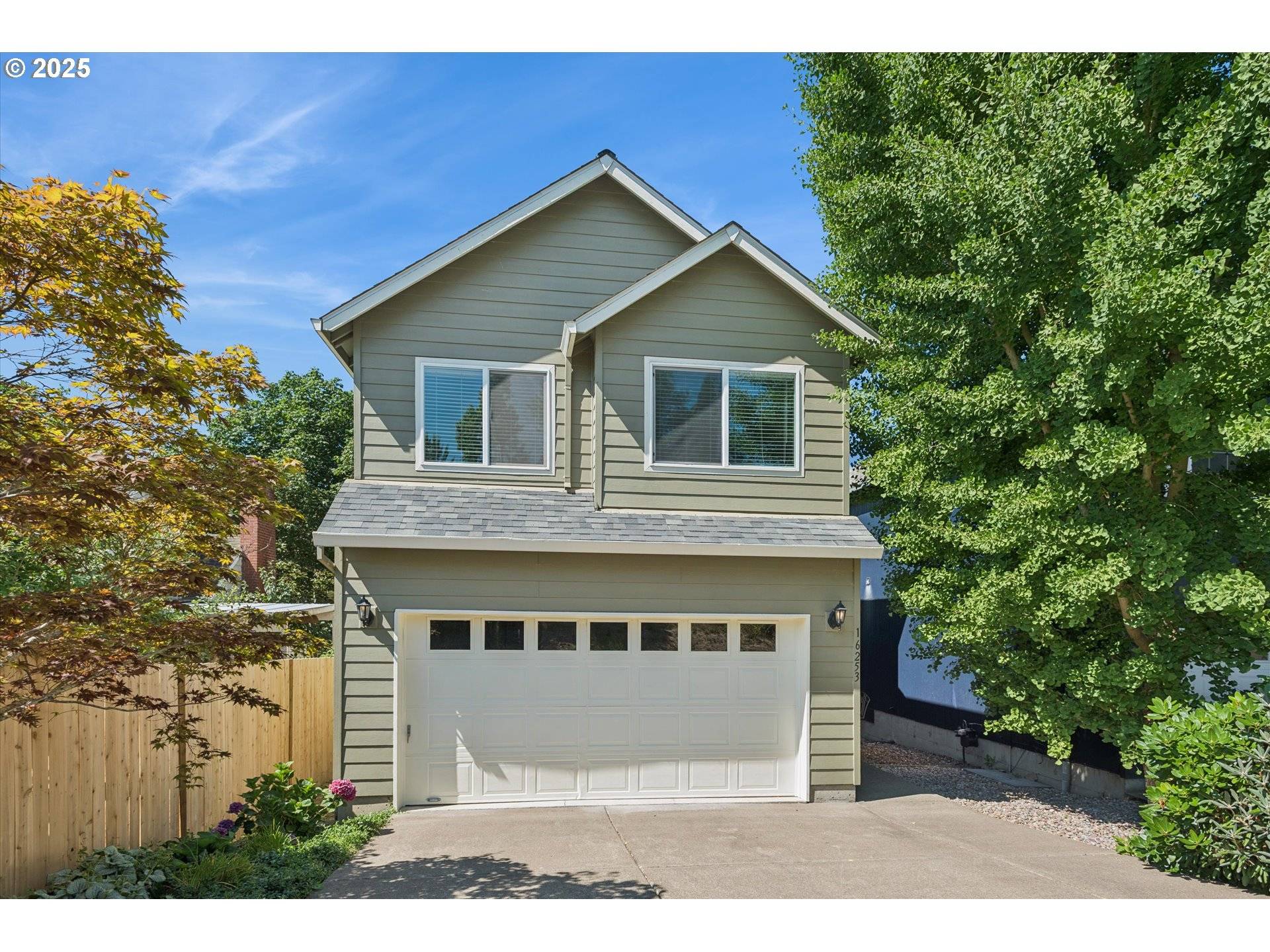 16253 SE MY WAY CT, Milwaukie, OR 97267