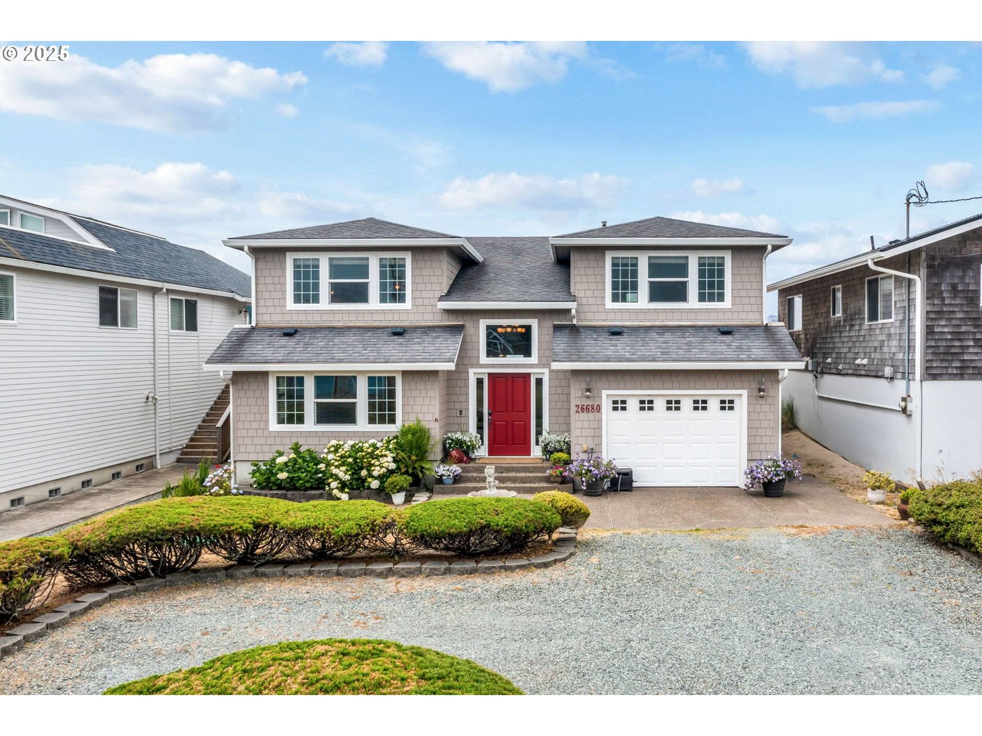 26680 BEACH DR, Rockaway Beach, OR 97136