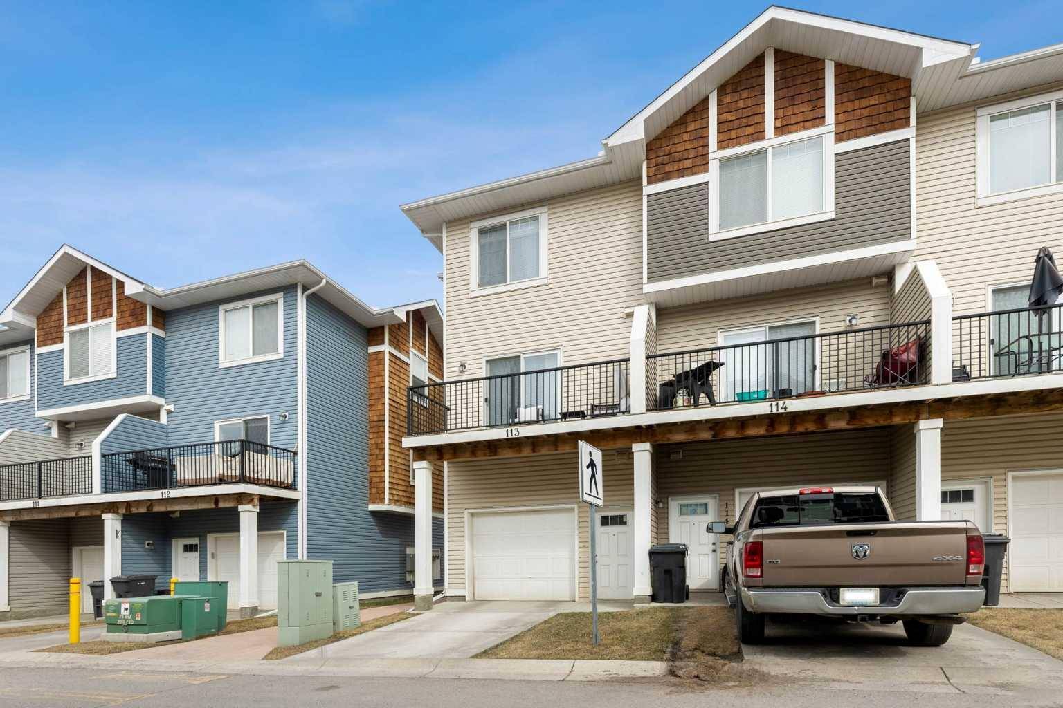 Airdrie, AB T4A 0T3,2802 Kings Heights Gate Southeast #113