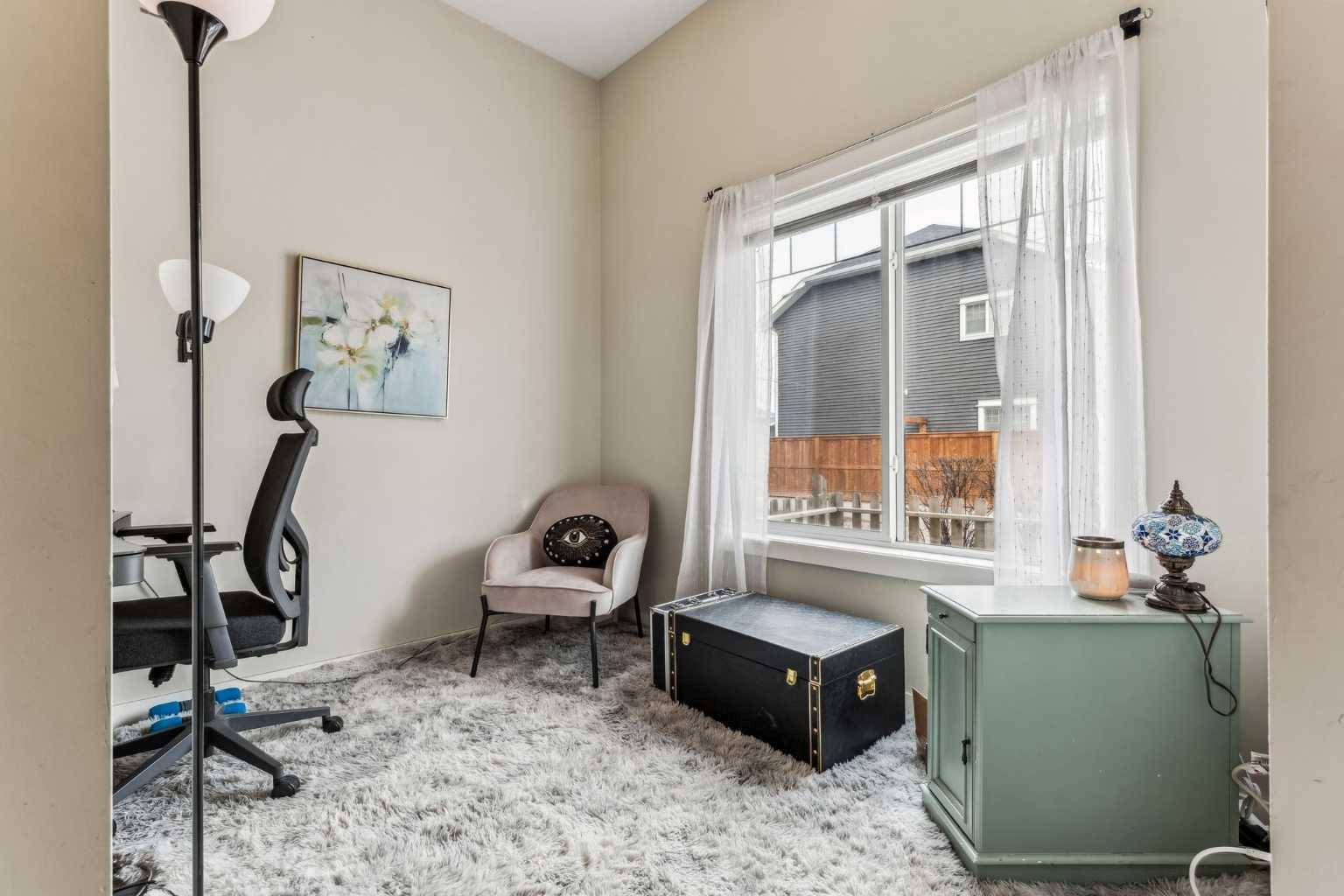 Airdrie, AB T4A 0T3,2802 Kings Heights Gate Southeast #113
