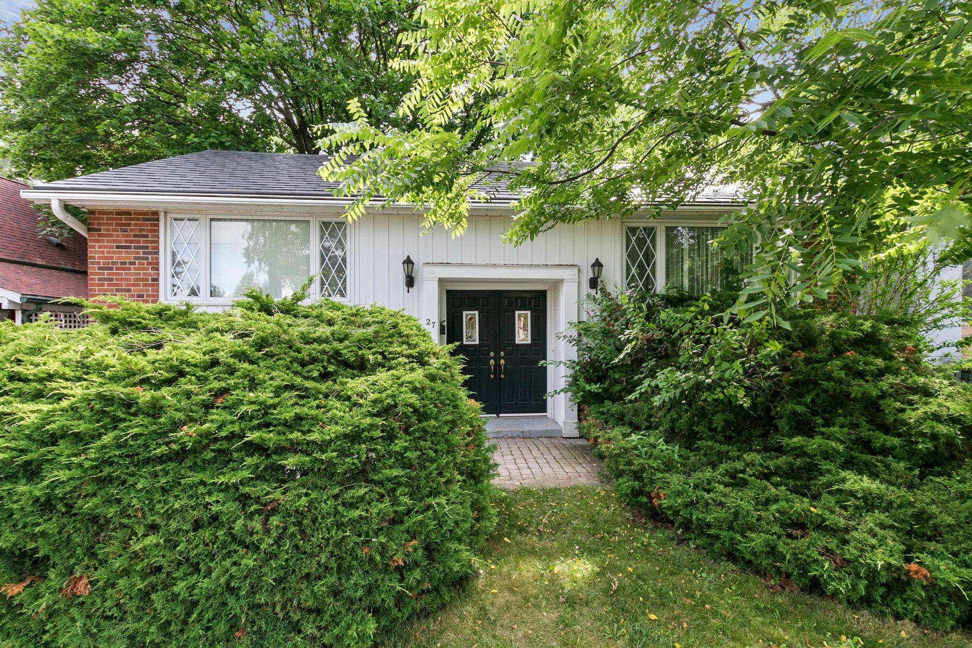 Toronto E04, ON M1L 4L5,27 Elfreda BLVD