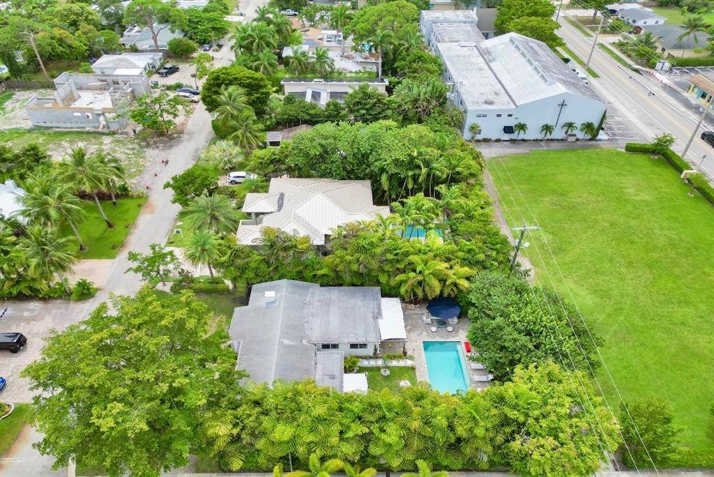 Wilton Manors, FL 33305,539 NE 25th St