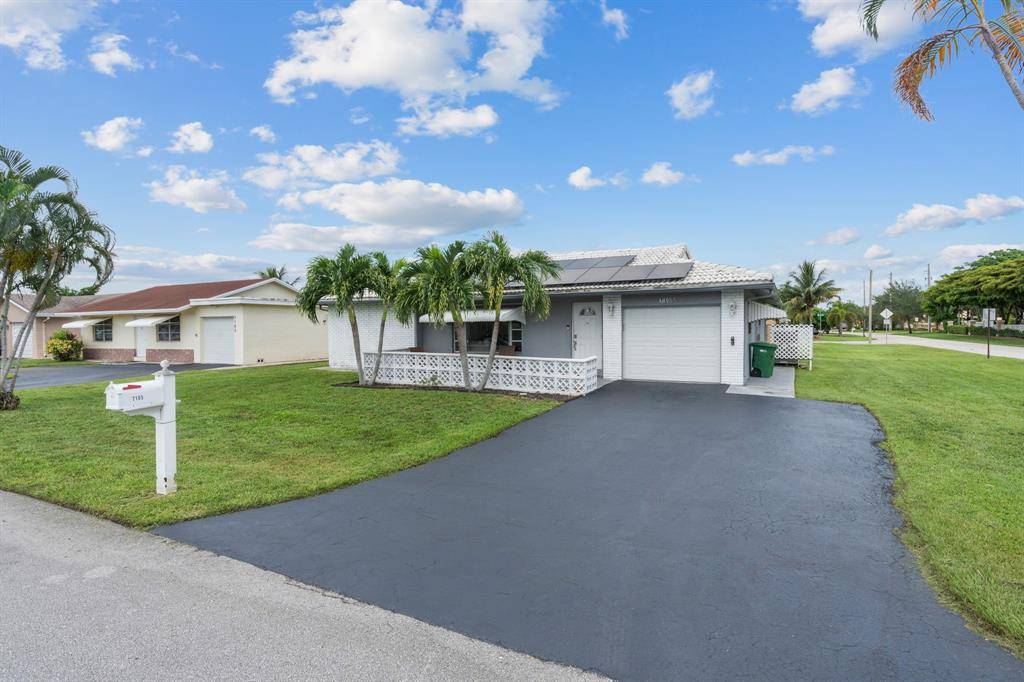 Tamarac, FL 33321,7105 NW 98th Ter