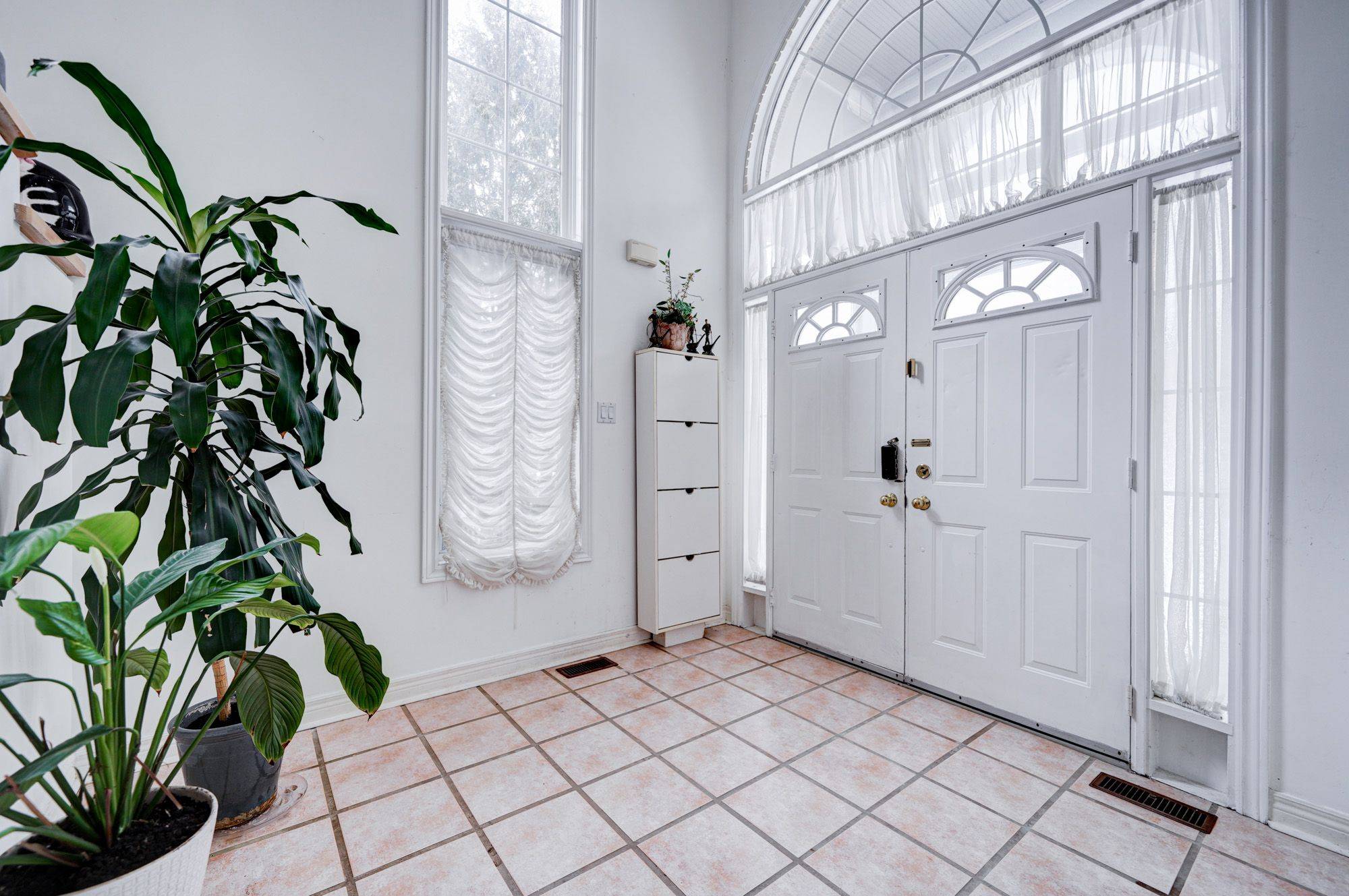 Markham, ON L6C 1W2,35 Forester CRES