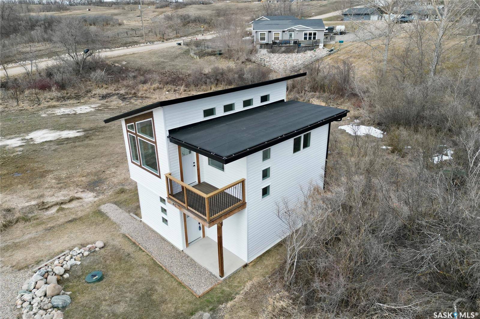 415 Hillcrest AVENUE, Saskatchewan Beach, SK S0G 4L0