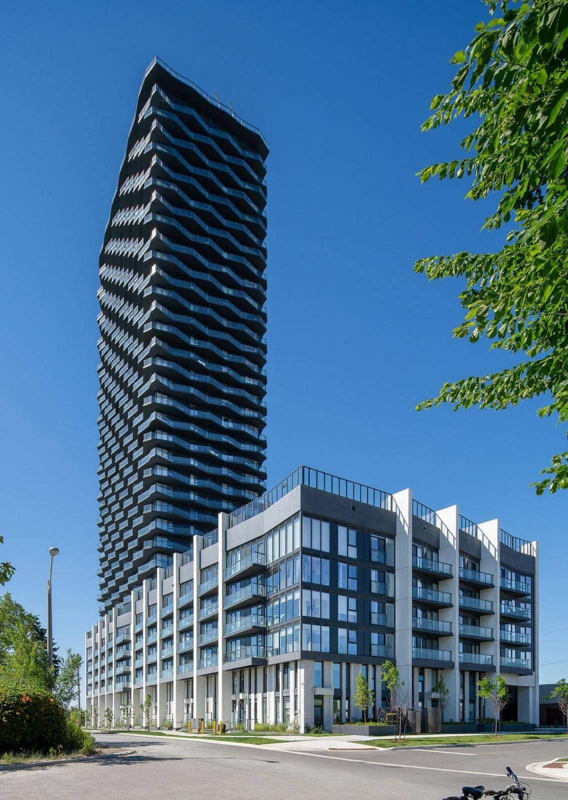 Toronto W08, ON M8Z 0G5,36 Zorra ST #208