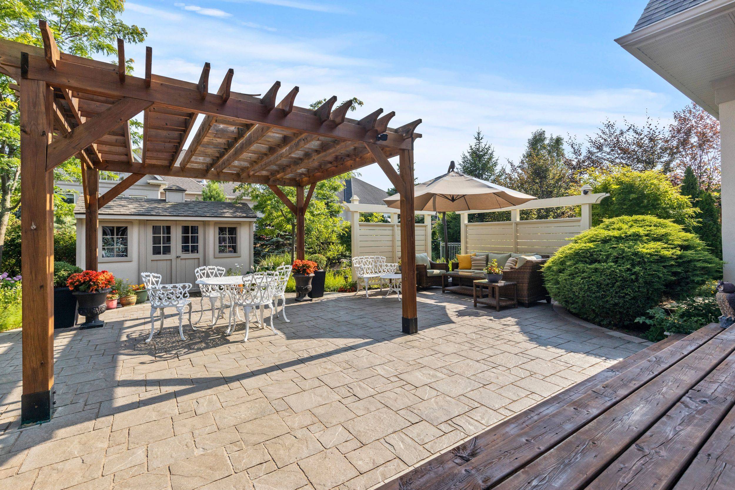Niagara-on-the-lake, ON L0S 1J1,44 STONERIDGE CRES
