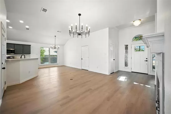 Azle, TX 76020,713 Madeline Court