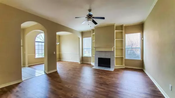 Mckinney, TX 75069,913 S Kentucky Street