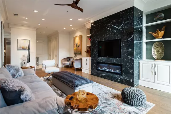 3535 Gillespie Street #305, Dallas, TX 75219