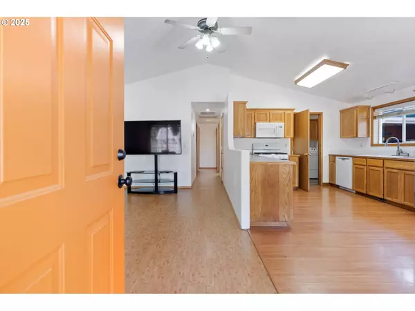 Hillsboro, OR 97124,457 NW FOREST ST