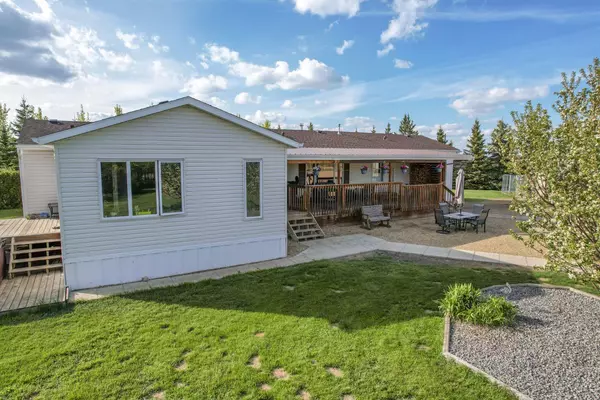 Rural Lacombe County, AB T0C 0Y0,40302 Range Road 245