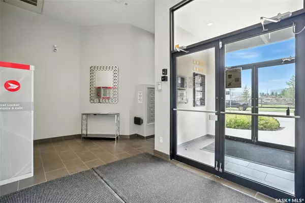 Saskatoon, SK S7V 0C3,158 Pawlychenko LANE #312