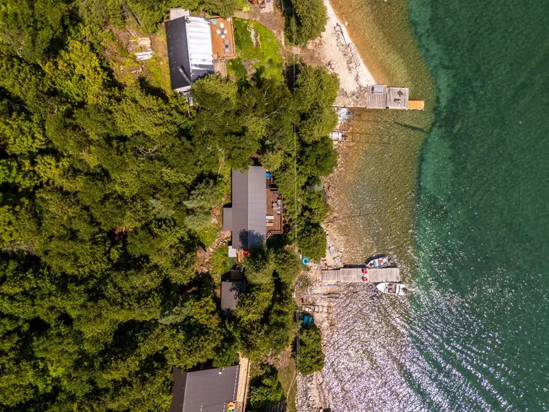 113 Water ST, Northern Bruce Peninsula, ON N0H 1W0