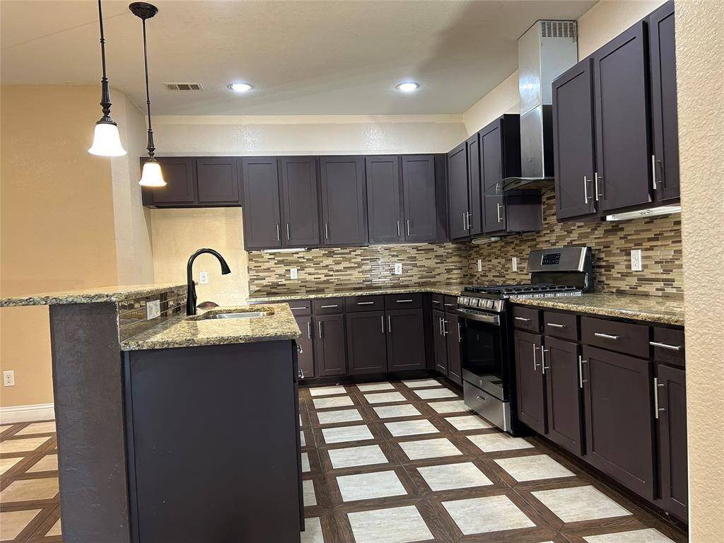 Red Oak, TX 75154,151 Crump Circle