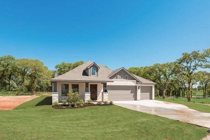 128 Loveta Lane, Boyd, TX 76023
