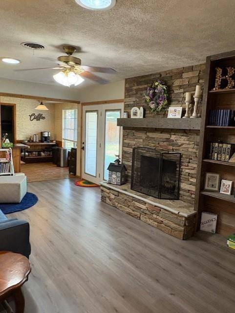 Hurst, TX 76053,604 Caduceus Lane