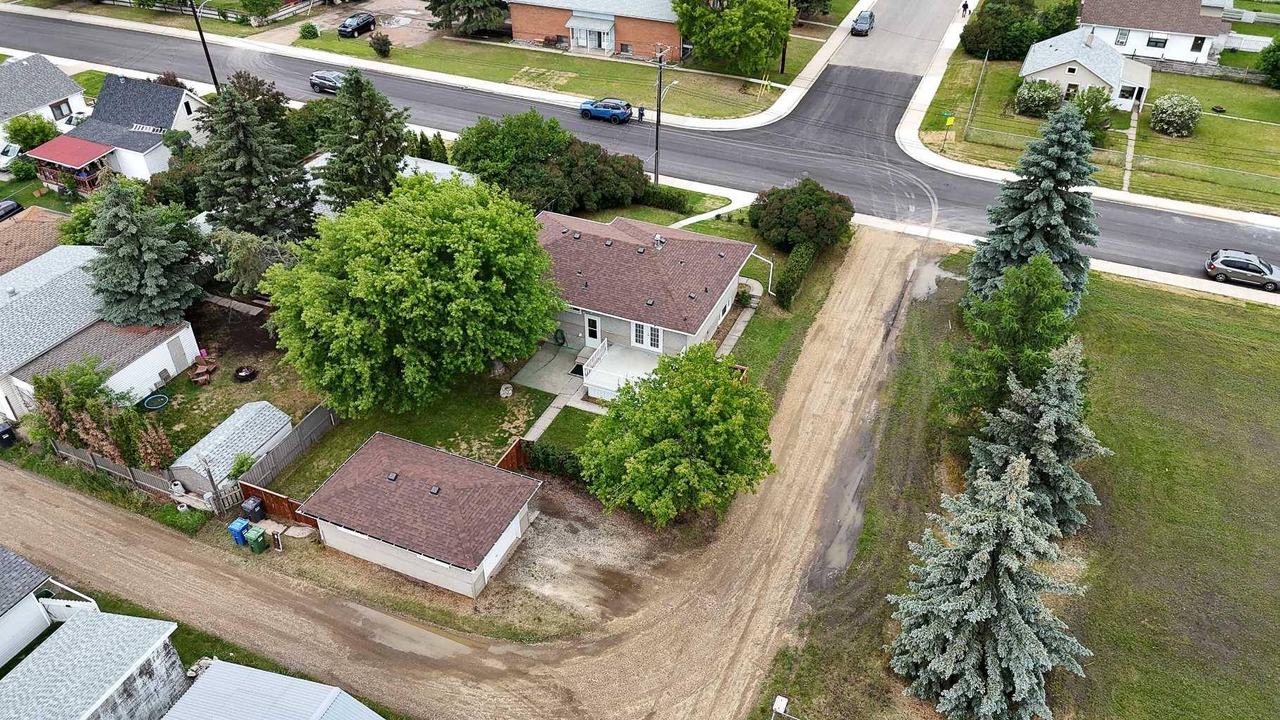 Red Deer, AB T4N 2L2,5701 57 ST