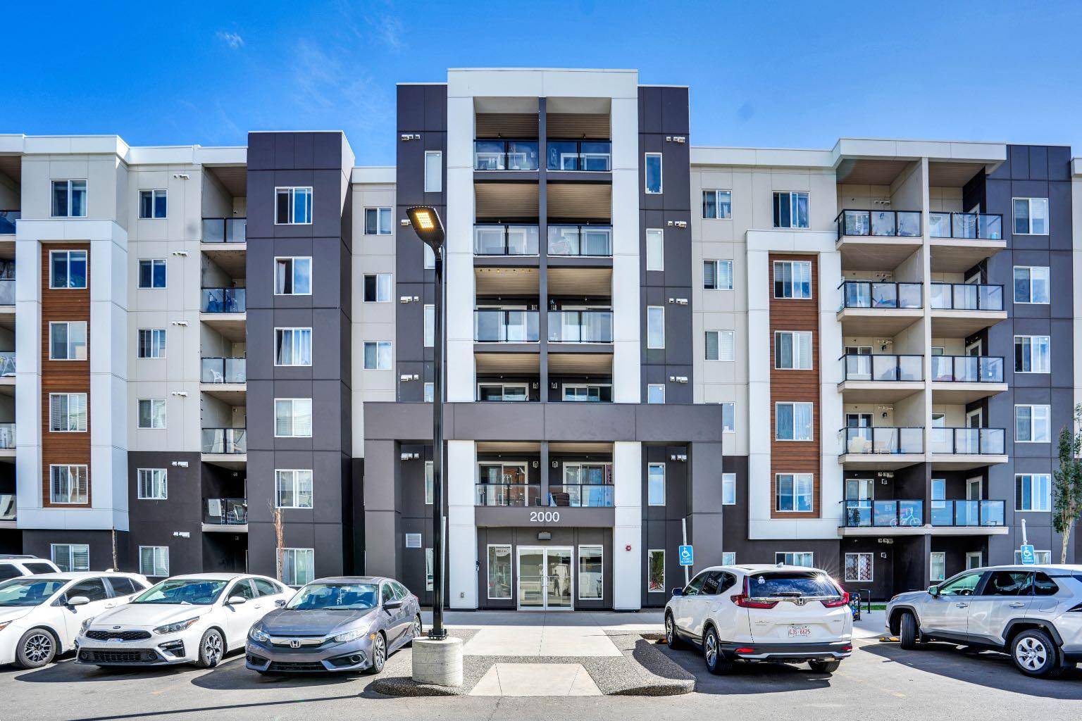 Calgary, AB T3N 1T3,4641 128 AVE NE #2211